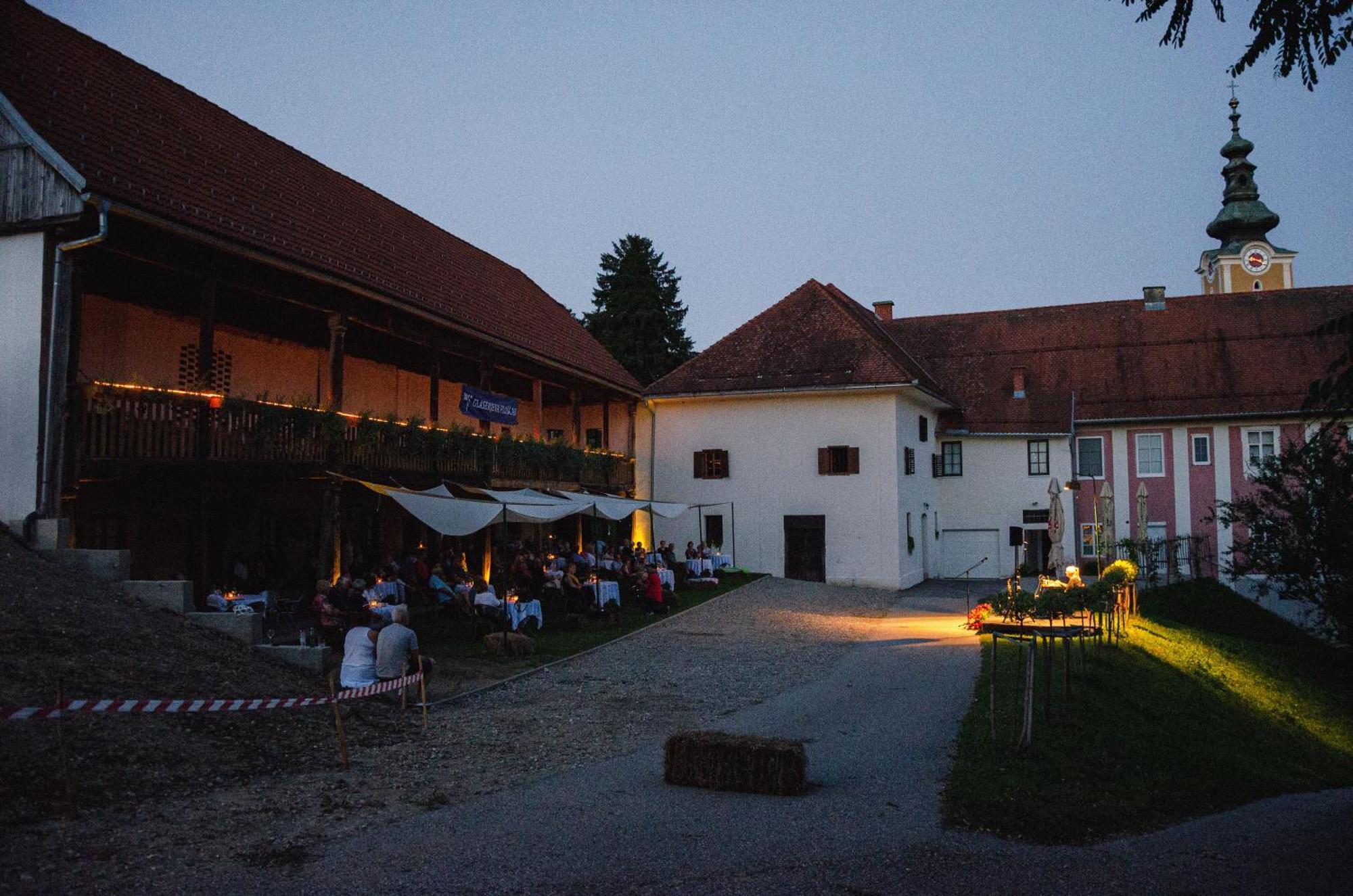 Rezidenca Sv. Peter Bed & Breakfast Malecnik Exterior photo